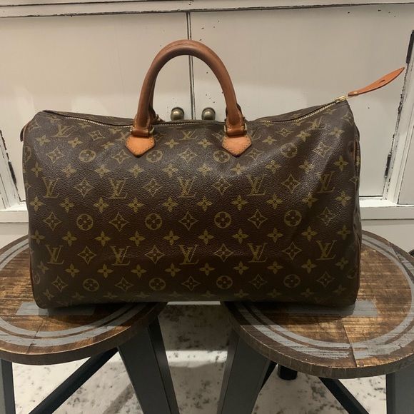 Louis Vuitton Speedy 40 - Picture 7 of 8